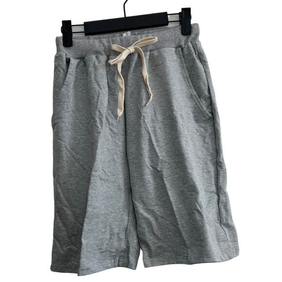NWT Gray Women's Athletic Workout Shorts Drawstring Waist Small 4-6 - Picture 1 of 9